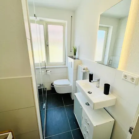 3room-central-modern- The Seashell By Lakescape Fewos Apartament
